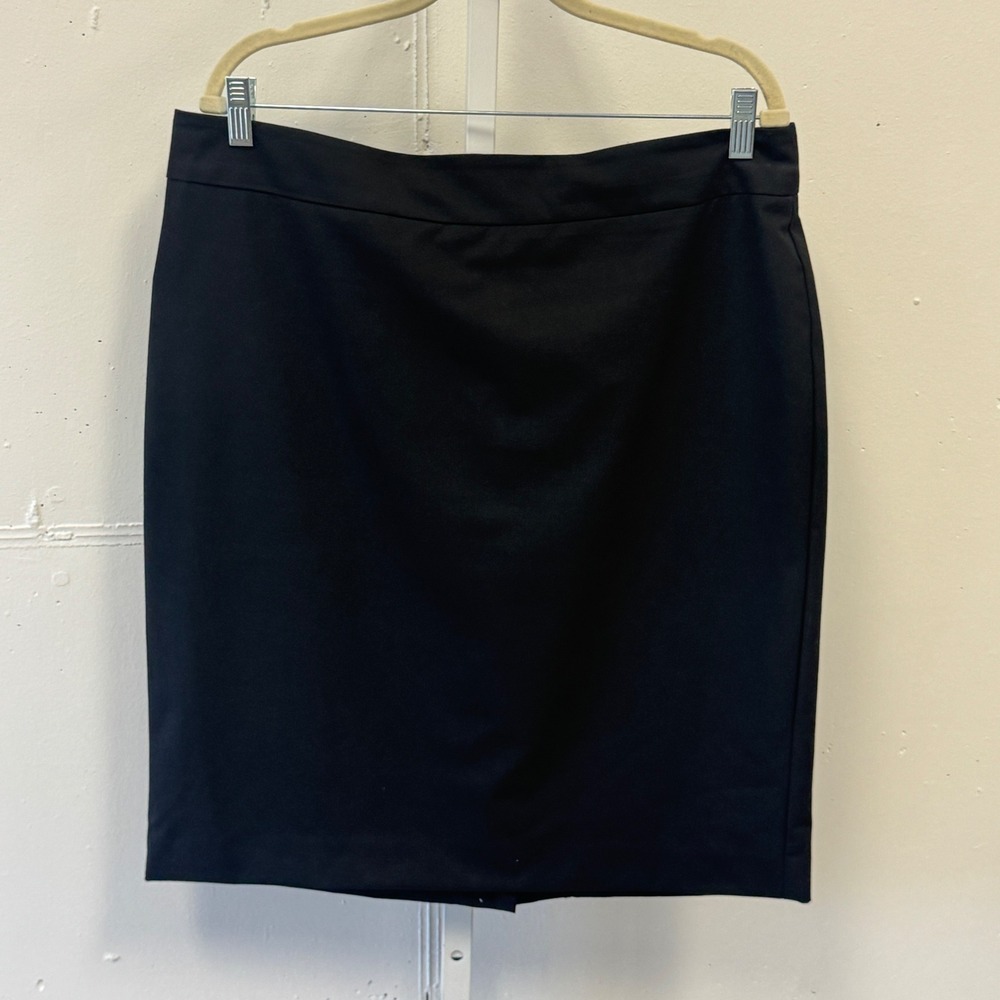 Ann Taylor Factory Black Pencil Skirt Size 14 Stretch Professional Workwear